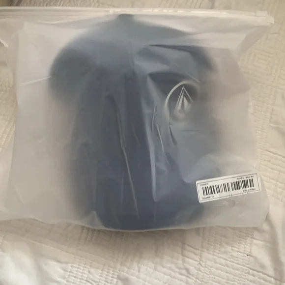 Unisex Mens and Womens Trucker Hat Cap Blue NWT One Size - Picture 8 of 10